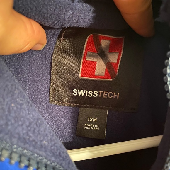 Swiss Tech Coat - Picture 2 of 4